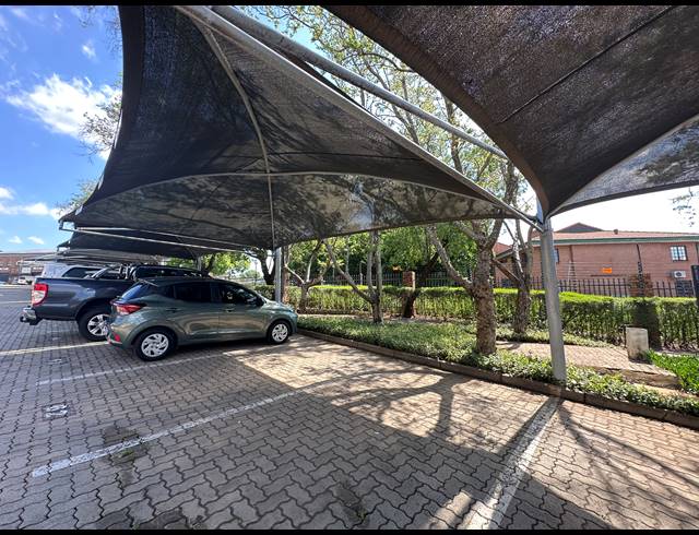 91M² OFFICE TO LET IN HIGHVELD